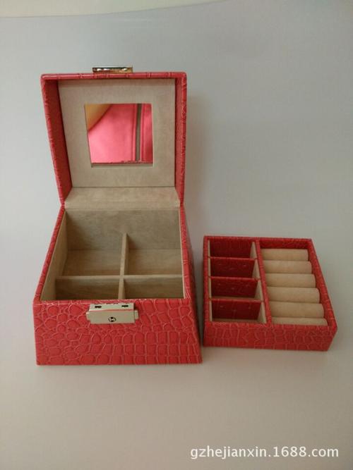 一,工厂专业生产皮具包装盒:皮质手表盒,珠宝盒,首饰盒,化妆品坪行